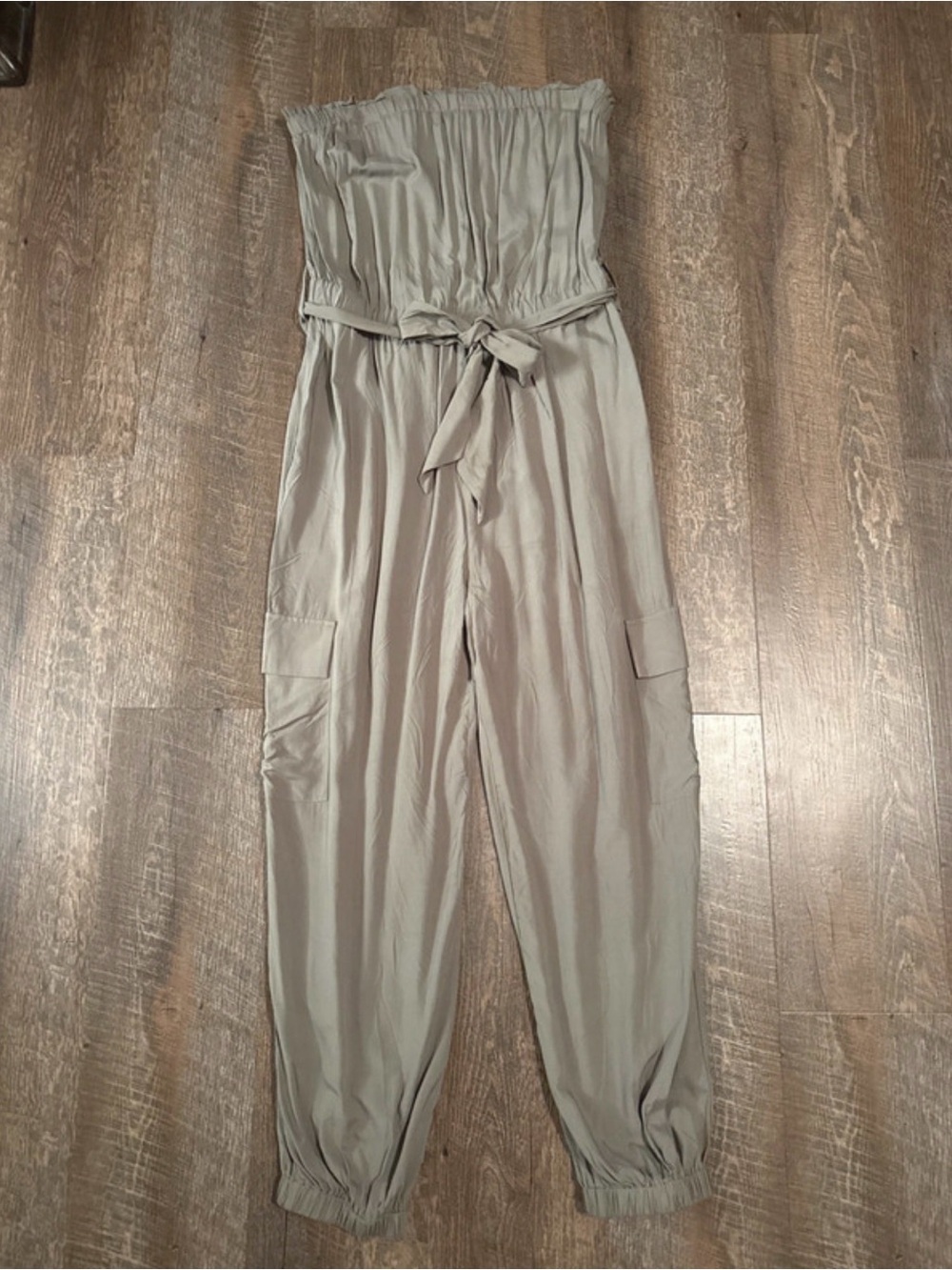 Cupshe Strapless Cargo Jumpsuit in Light Taupe